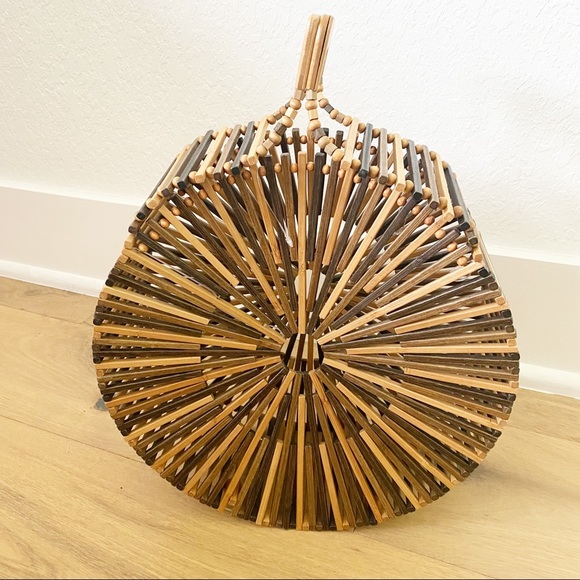 Cult Gaia Zaha Bamboo Bag - Picture 2 of 6